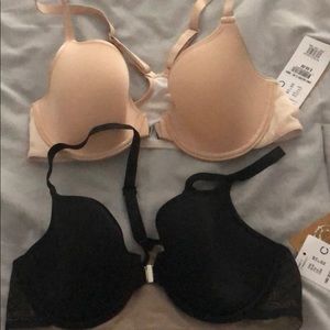 BNWT Chantelle racer back bras nude and black